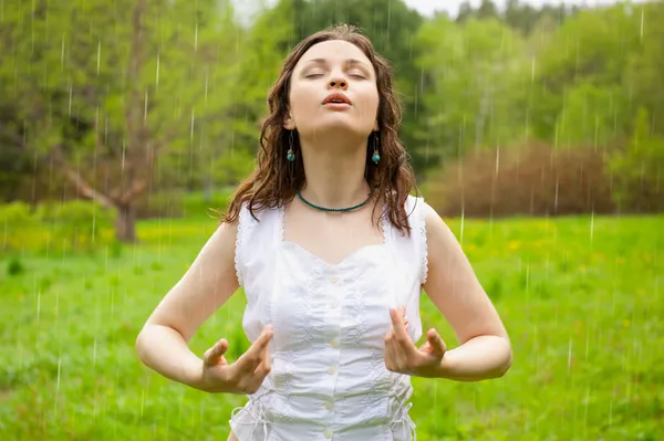 Abundance Airway Review
